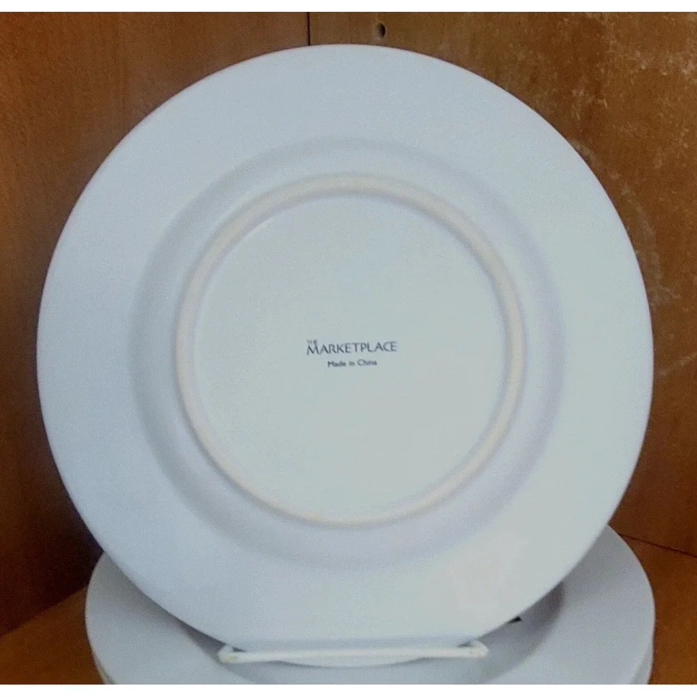 The Marketplace Vintage‎ Celebrate The Season 4 Christmas Plates dishes NEW